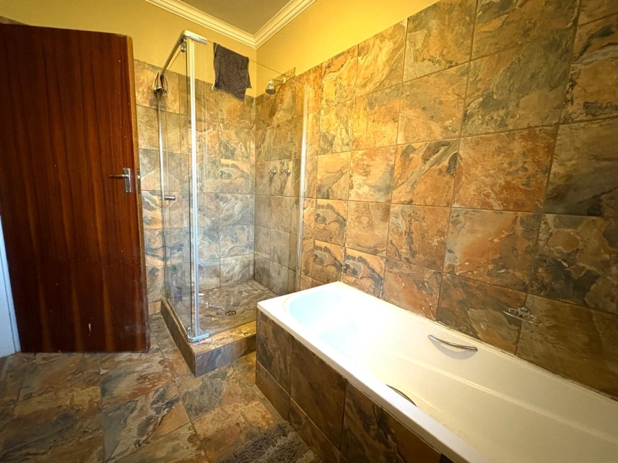 2 Bedroom Property for Sale in Dagbreek Free State
